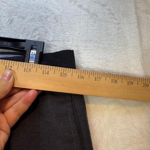 Tommy Hilfiger Dress Pants Mens Size 32x32 Gray Straight Leg Business Pockets - Picture 4 of 8